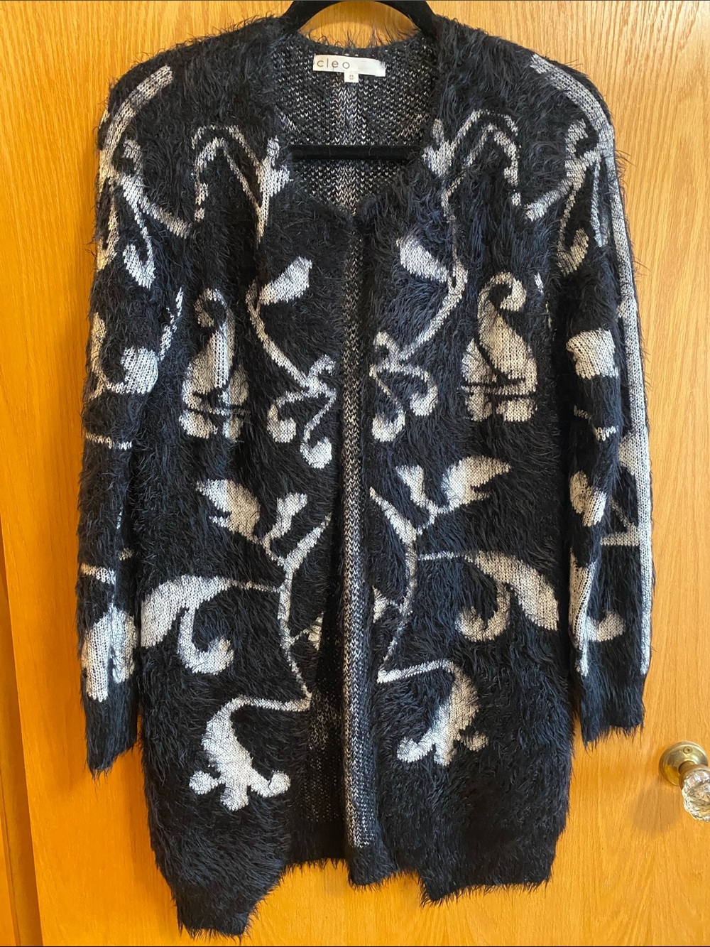 cleo Black & Gray Floral Fuzzy Open-Front Cardigan